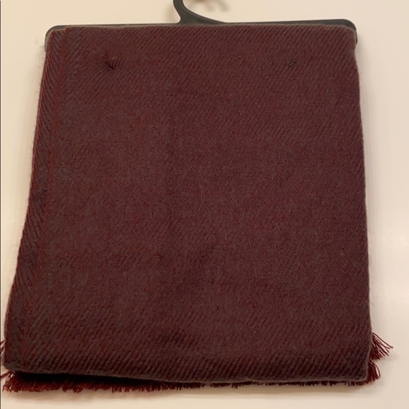 Goodfellow & co berry fringed scarf - Picture 3 of 4